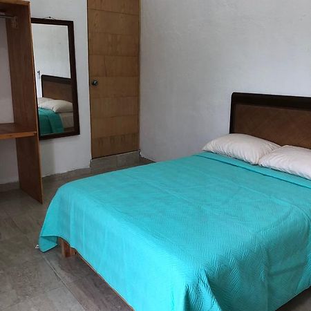 Airport Sleepy Inn Cancun Bagian luar foto