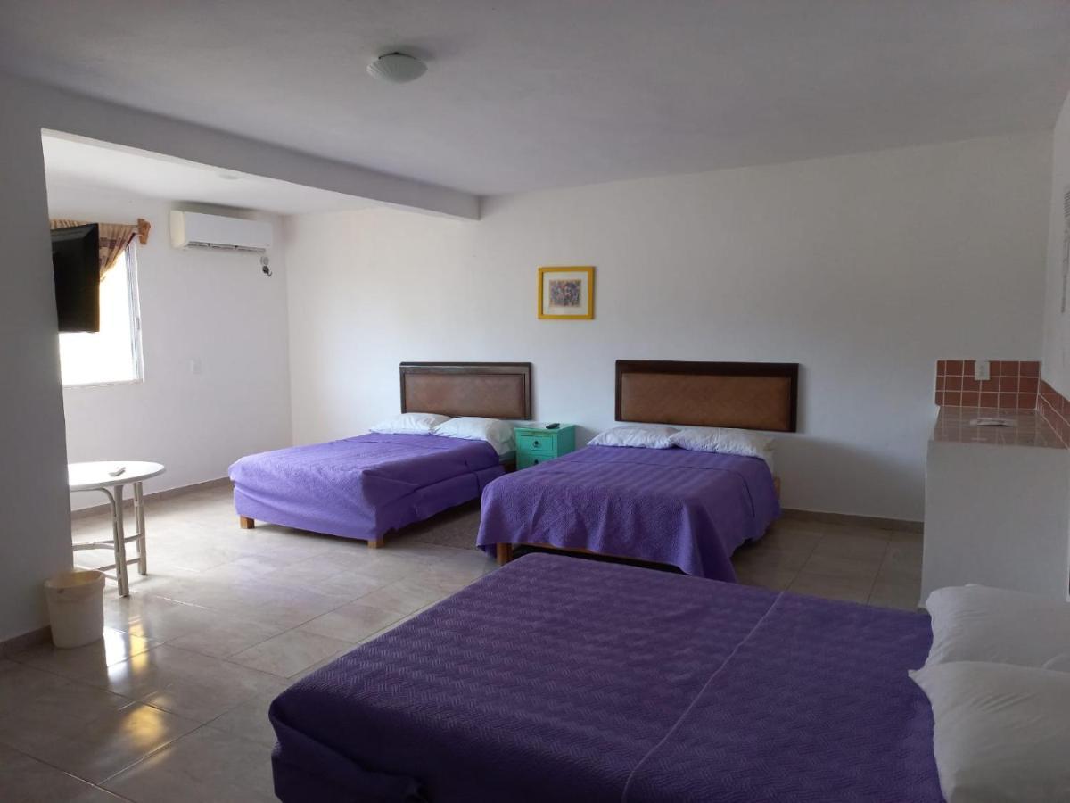 Airport Sleepy Inn Cancun Bagian luar foto