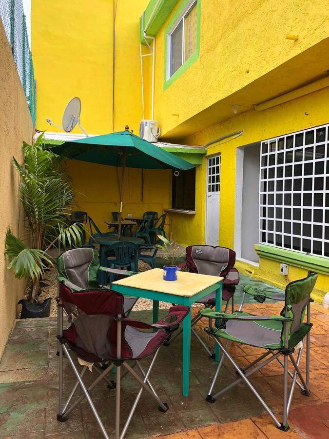 Airport Sleepy Inn Cancun Bagian luar foto